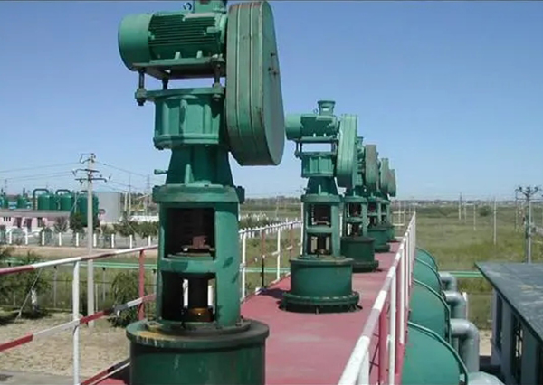 路通集團瀝青儲罐攪拌機